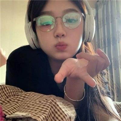 萝拉